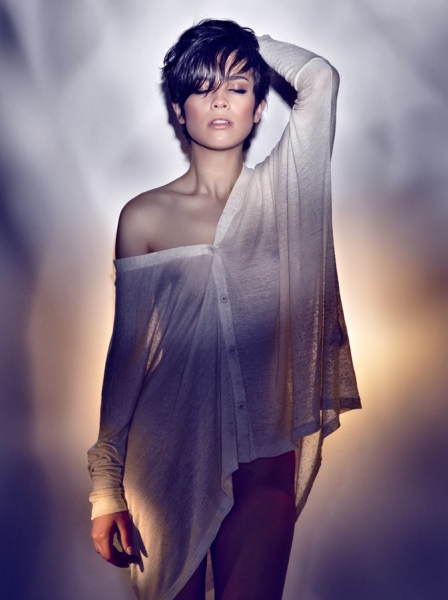 Photograph Humberto Utrabo Junior Karol on One Eyeland